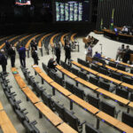 Moralidade, violência e fé: o Legislativo como espelho de disputas simbólicas neste junho de 2025