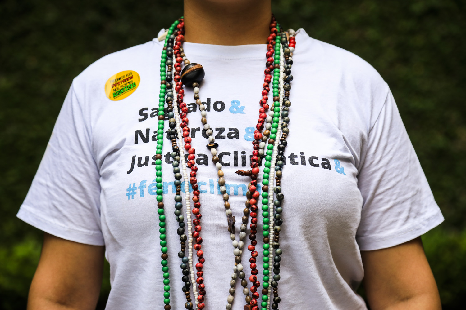 Dos rios ao sagrado: o canto da Terra e da fé