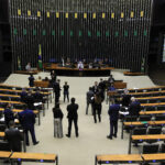 Repressão e punitivismo mais reação a política governamental de educação inclusiva marcam Projetos de Lei apresentados em outubro de 2025